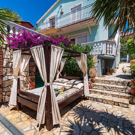 Beautiful Holiday Home With Private Pool, Nice Garden With Relax Area, Taverne Maslenica Exteriör bild